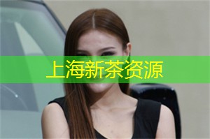 在时间的背景下共享快乐时光